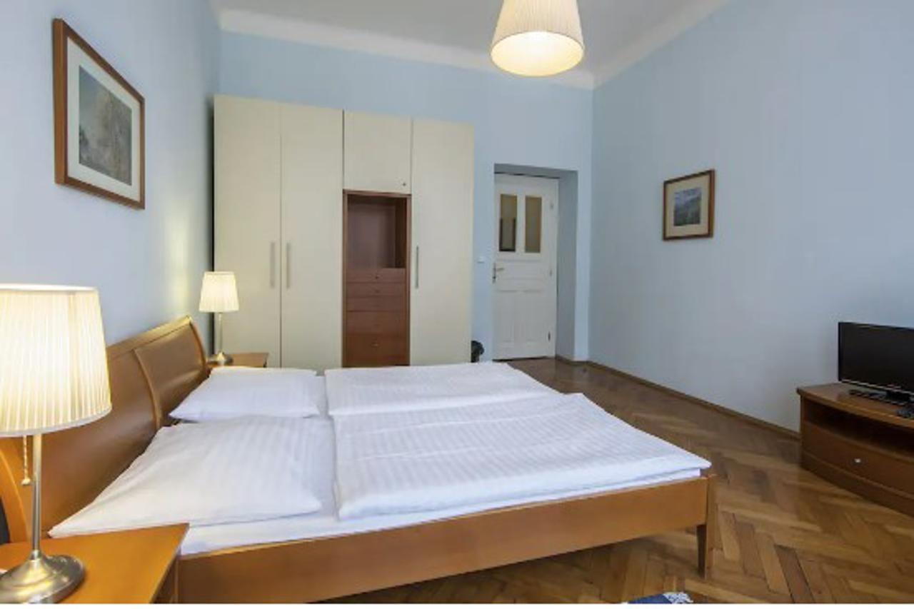 Sibelius Apartments Прага Екстер'єр фото