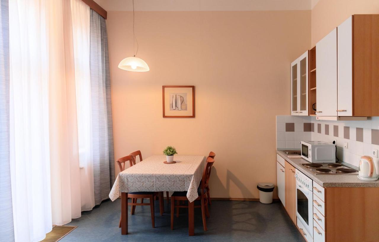 Sibelius Apartments Прага Екстер'єр фото