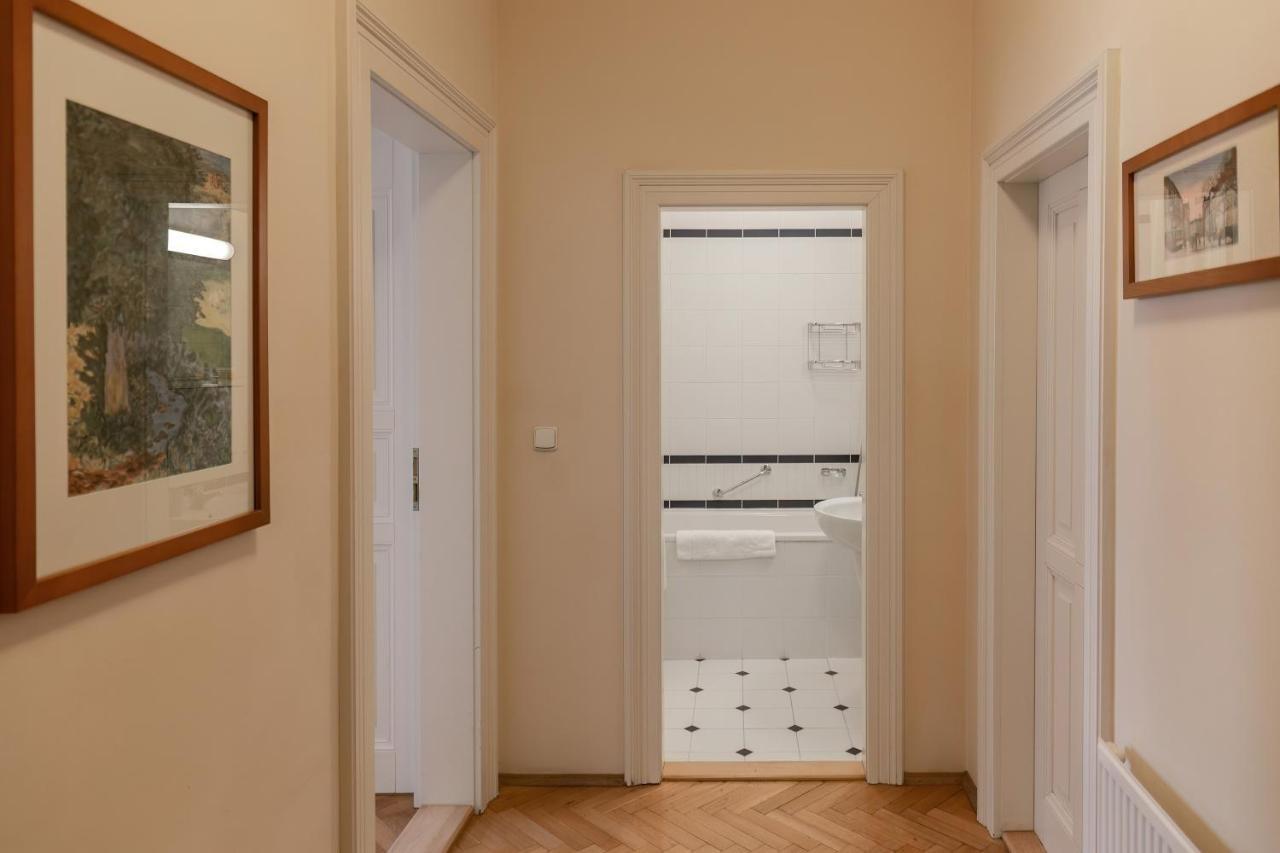 Sibelius Apartments Прага Екстер'єр фото