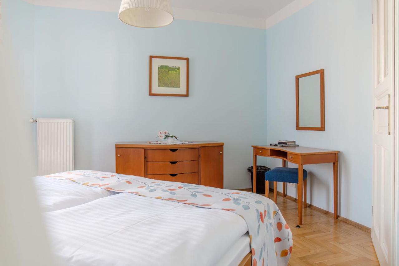 Sibelius Apartments Прага Екстер'єр фото