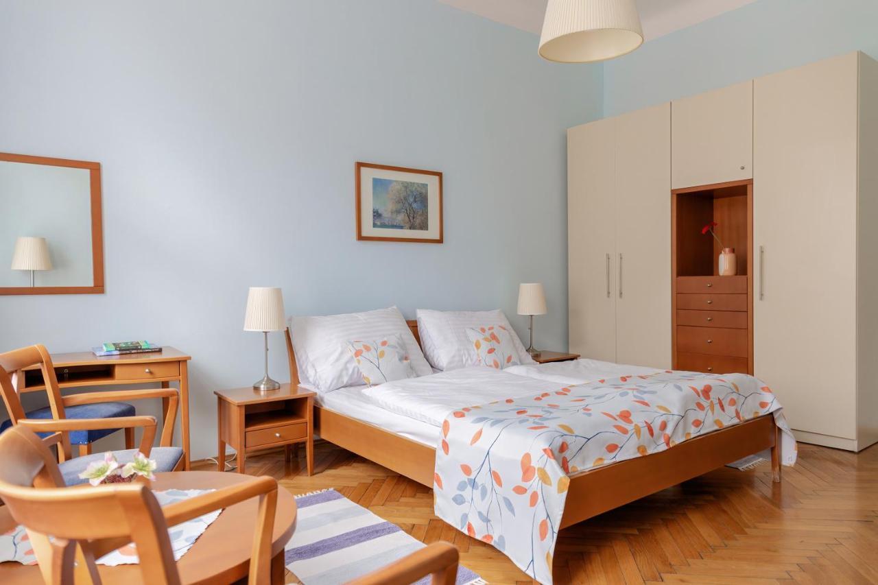 Sibelius Apartments Прага Екстер'єр фото