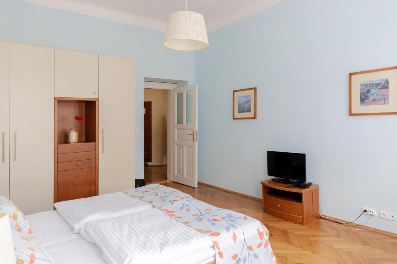 Sibelius Apartments Прага Екстер'єр фото