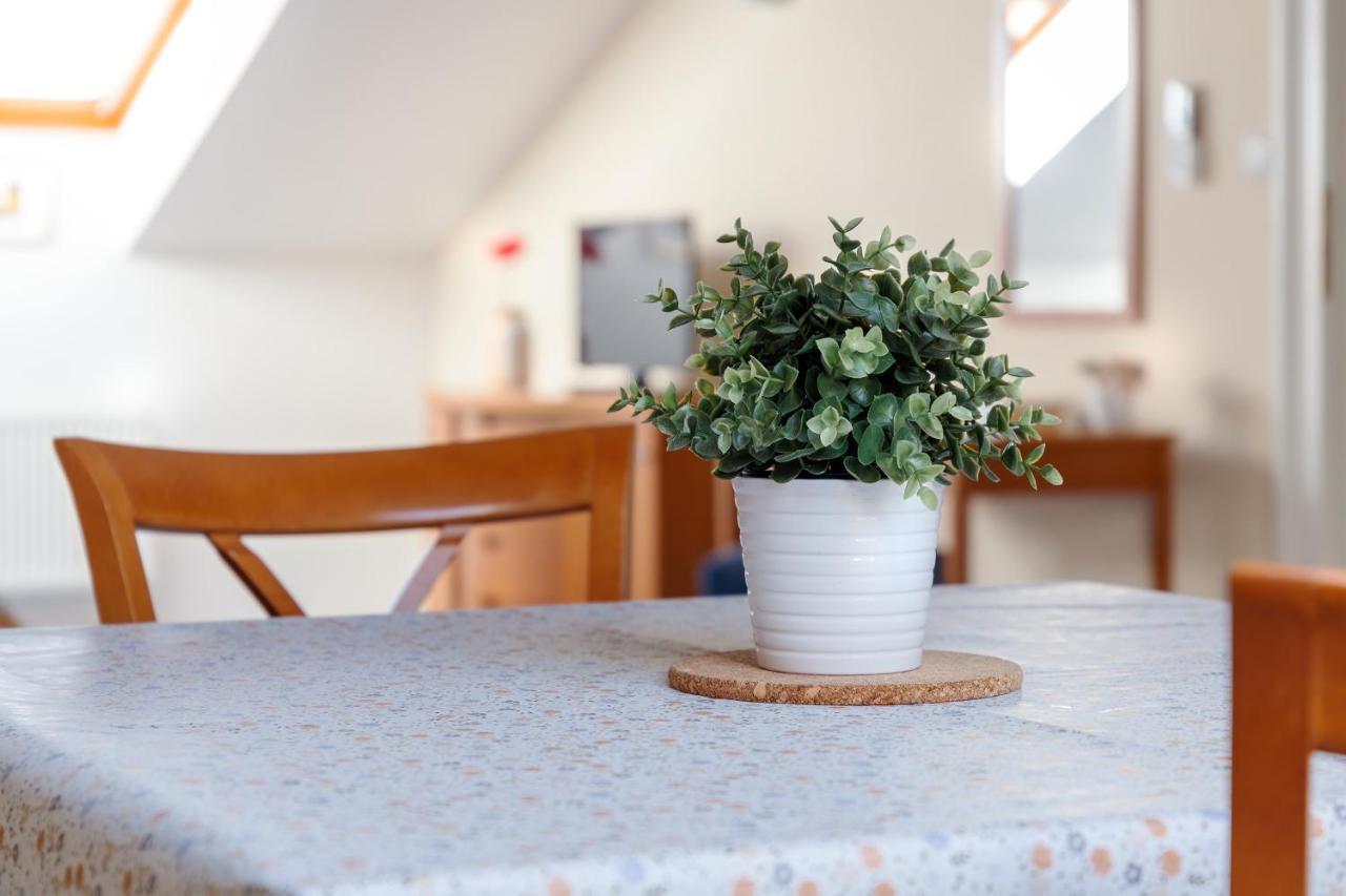 Sibelius Apartments Прага Екстер'єр фото