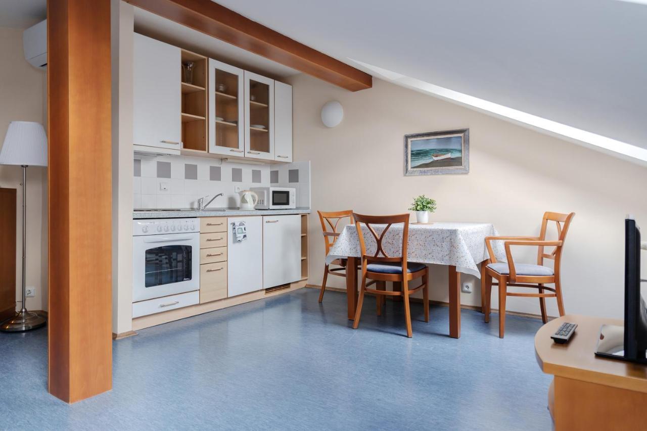 Sibelius Apartments Прага Екстер'єр фото