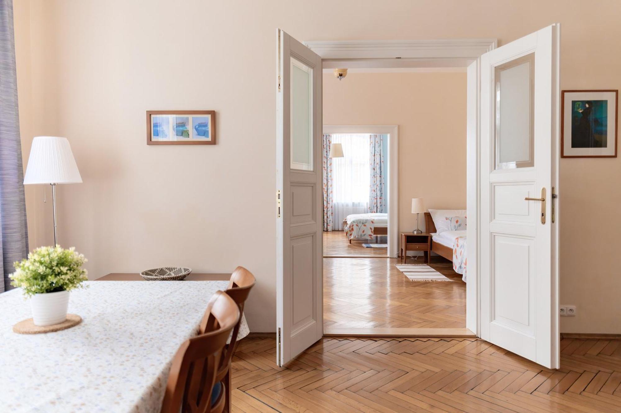 Sibelius Apartments Прага Екстер'єр фото